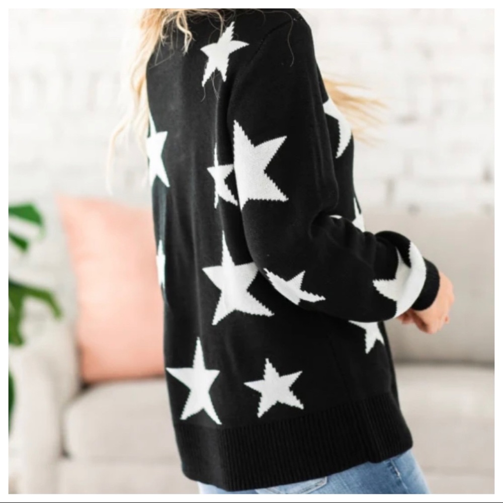 - #02 Black with white Star knit sweater - Picture 4 of 5